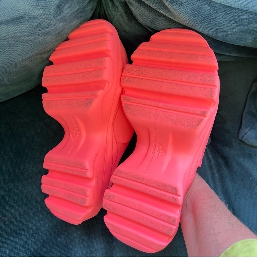 ADIDAS BY STELLA MCCARTNEY PINK RUBBER CROCS GIMME GUMMY CLOGS SIZE 9 NWT - Picture 5 of 11